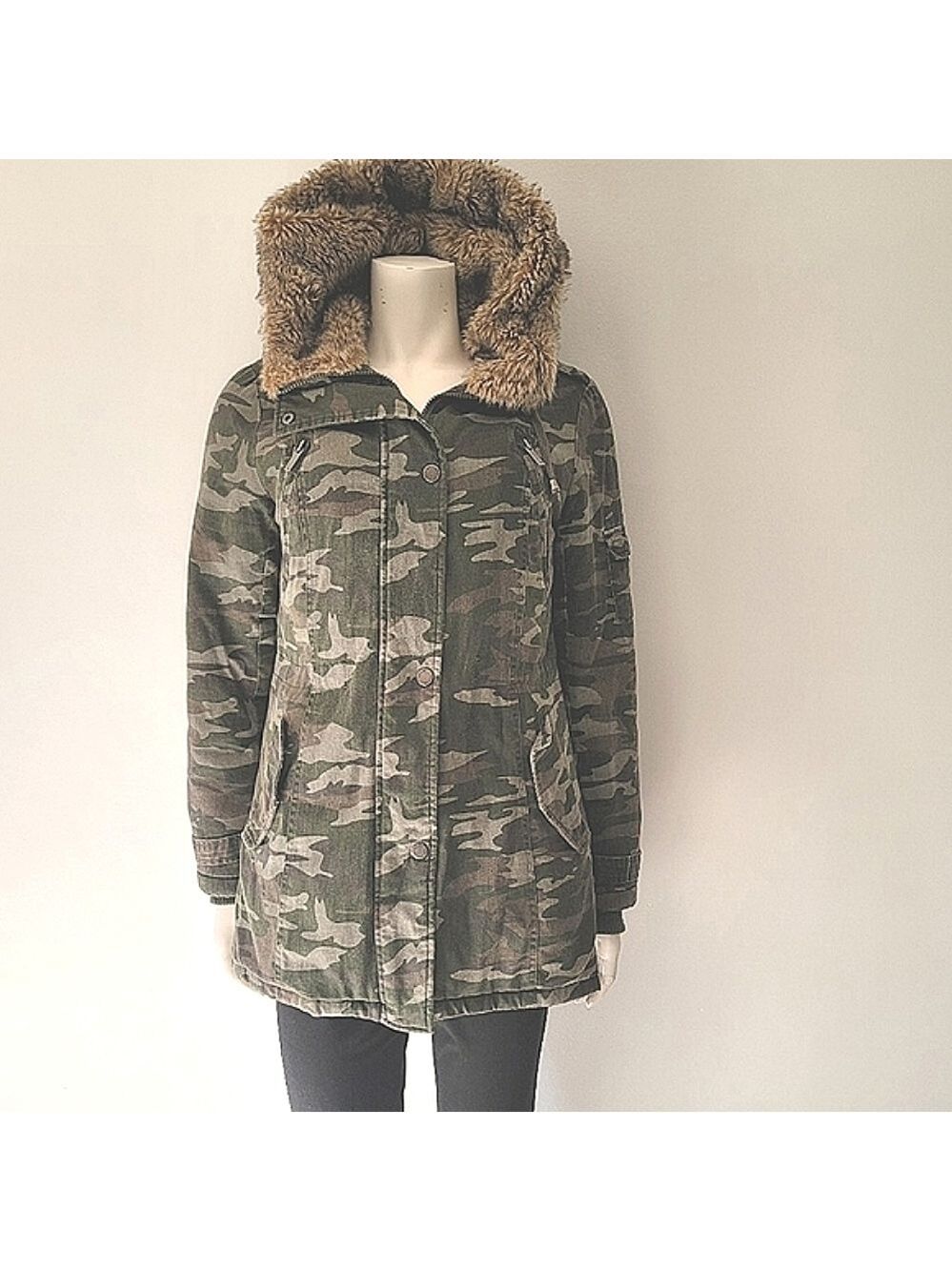 William Rast Women's Vianne Military Green Camo Hooded Jacket, Size M